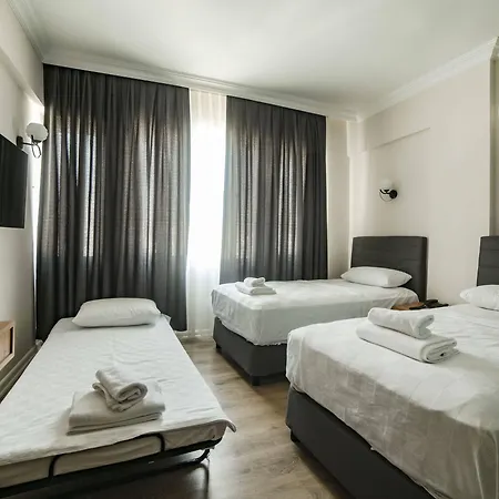 Otto Lara Hotel 3*