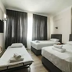 Otto Lara מלון 3*